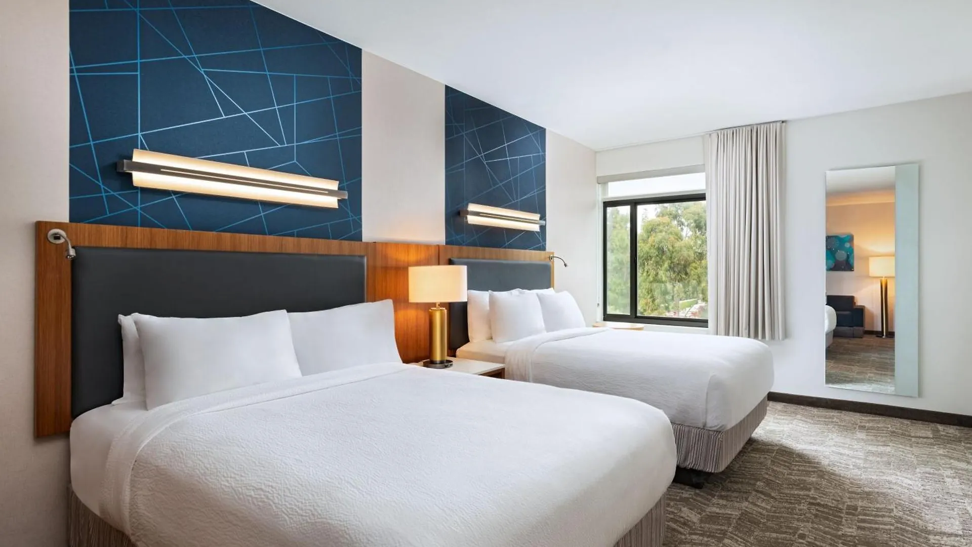 Hotel Springhill Suites By Marriott Anaheim Maingate