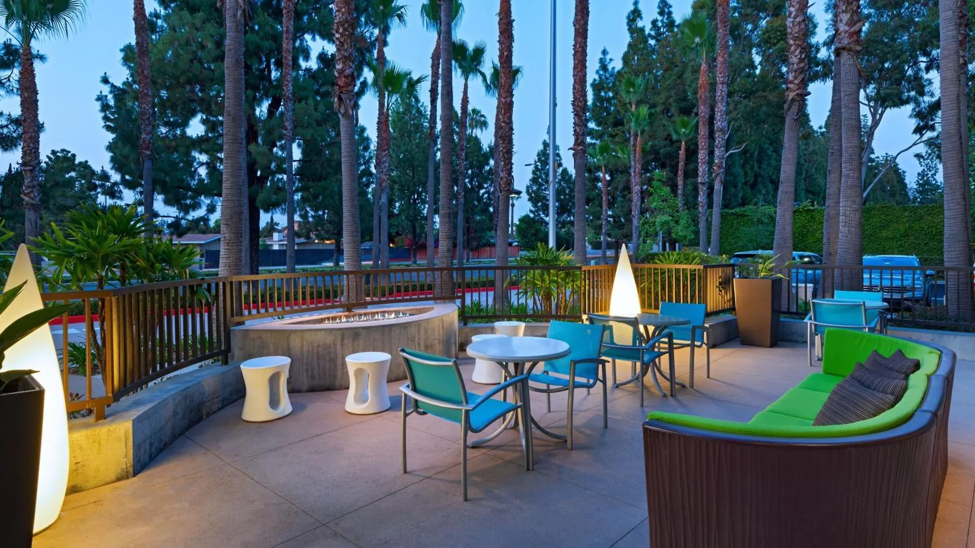 Springhill Suites By Marriott Anaheim Maingate
